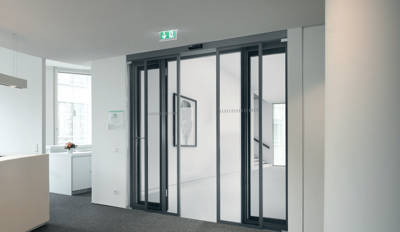 Brandschutz-Schiebetür Systemkombination 